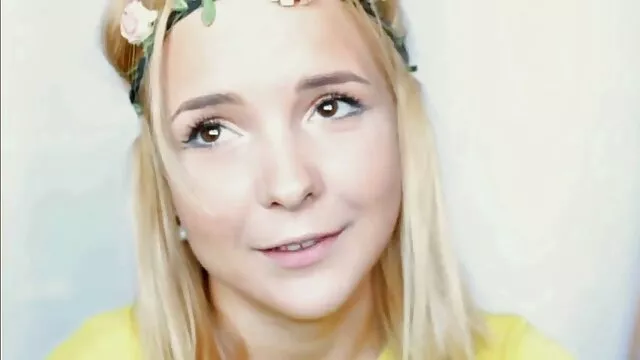 Son sex mere mature premier creampie après le travail
