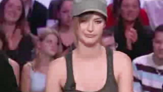 aimé se masturber en maman et sa fille porn plein air