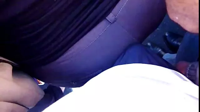 Regarde à quel point mon cul de 18 ans est chaud dans sex maman and boy des filets de pêche JOI