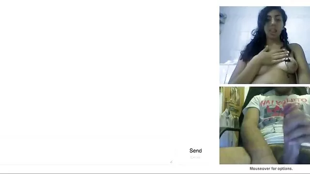 Je baise avec maman xnxx ma fille nerd aux gros seins