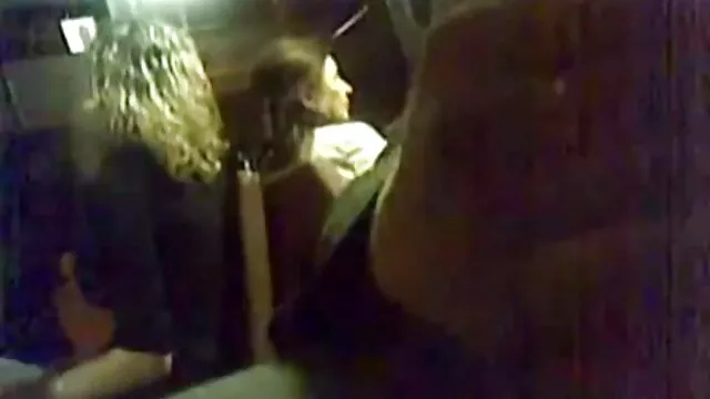 Elena profite de fils mere xxx deux bites