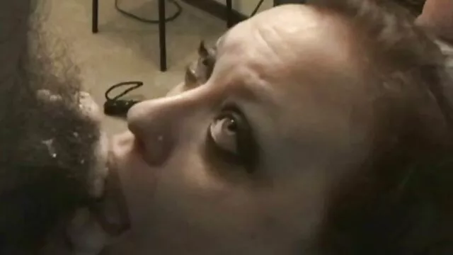 Ella no video de sexe mere quiere esperar mucho.